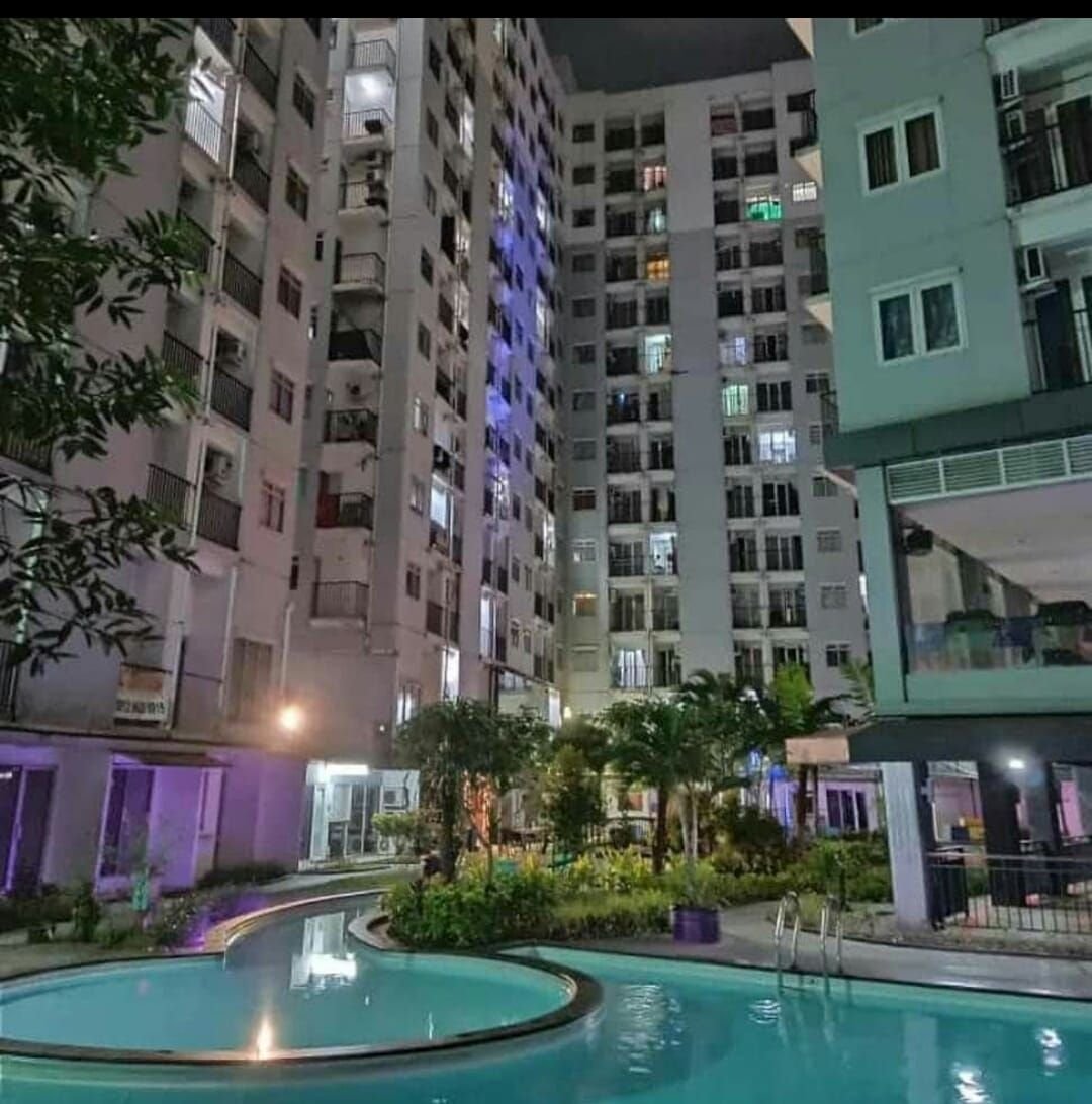 Suasana area bersama Paragon Village Karawaci